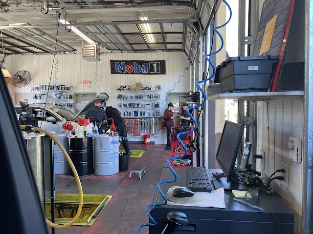 Take 5 Oil Change photo 4
