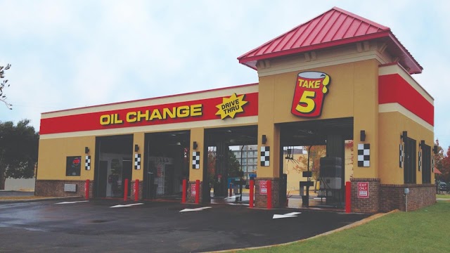 Take 5 Oil Change photo 1