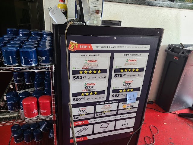 Take 5 Oil Change photo 4