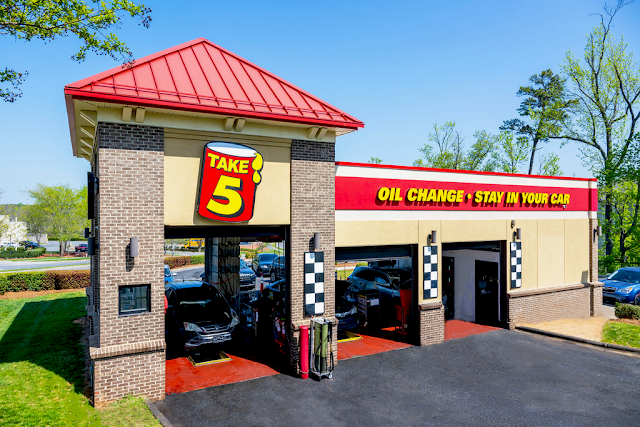 Take 5 Oil Change photo 4