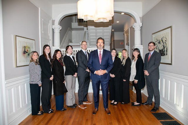 The Law Office of R. Douglas Lenhardt, LLC photo 4