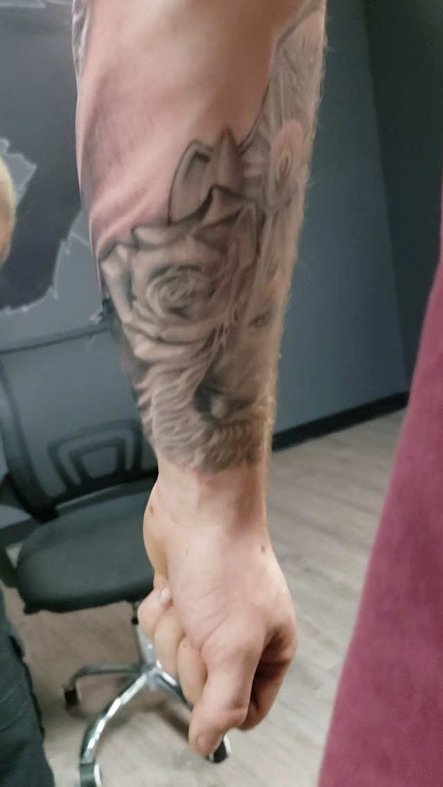 The Lucky Seven Tattoo Co. photo 3