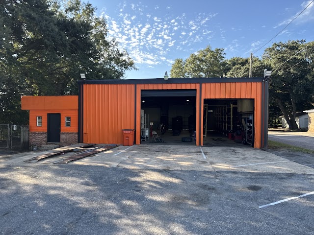 The tire spot 2 and mobile roadside service photo 3