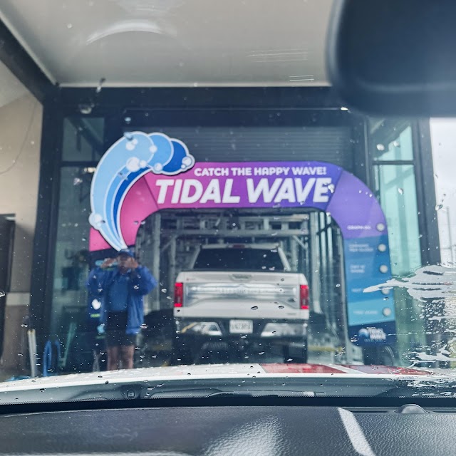 Tidal Wave Auto Spa | Car Wash photo 2