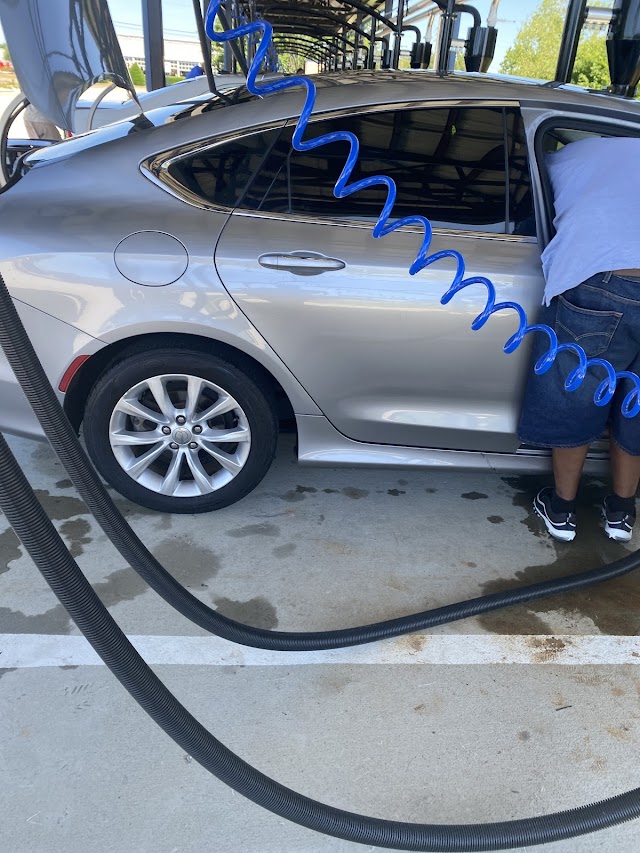 Tidal Wave Auto Spa | Car Wash photo 3