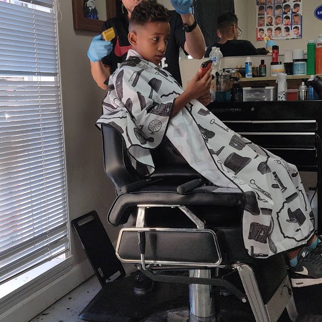 Tito's Professional Barbershop photo 3
