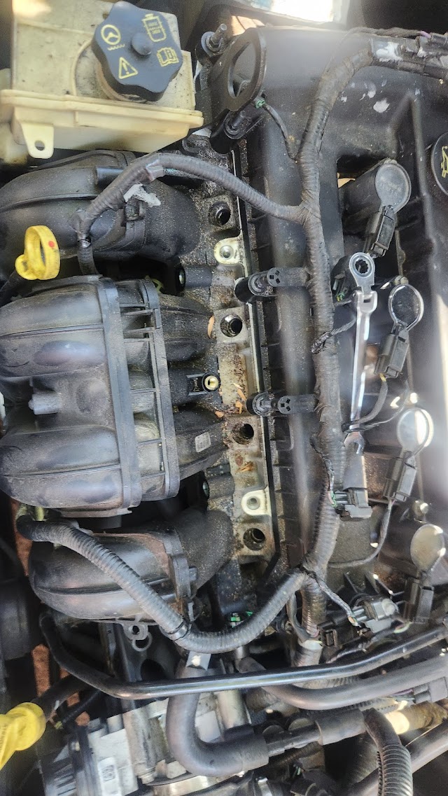 Top Tier Technicians Auto Repair Shop photo 4