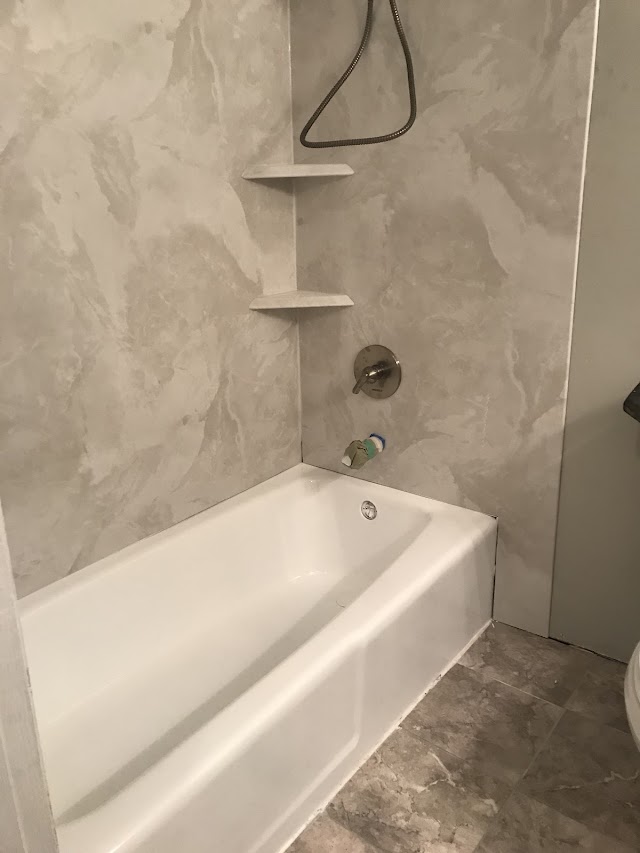 Tubs & More photo 2