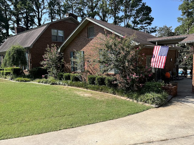 Tucker Lawn and Landscaping