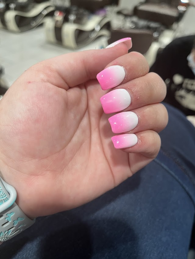 Tuscaloosa Nails and Spa photo 2