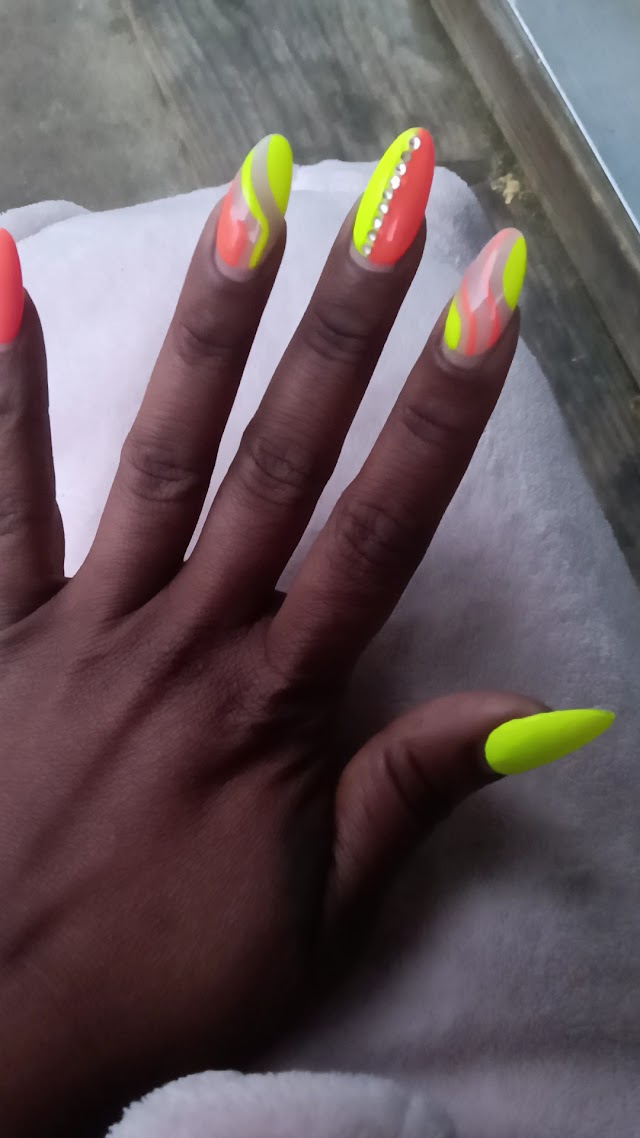 Tuscaloosa Nails and Spa photo 3
