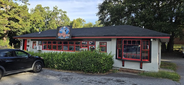 Upper Cutz