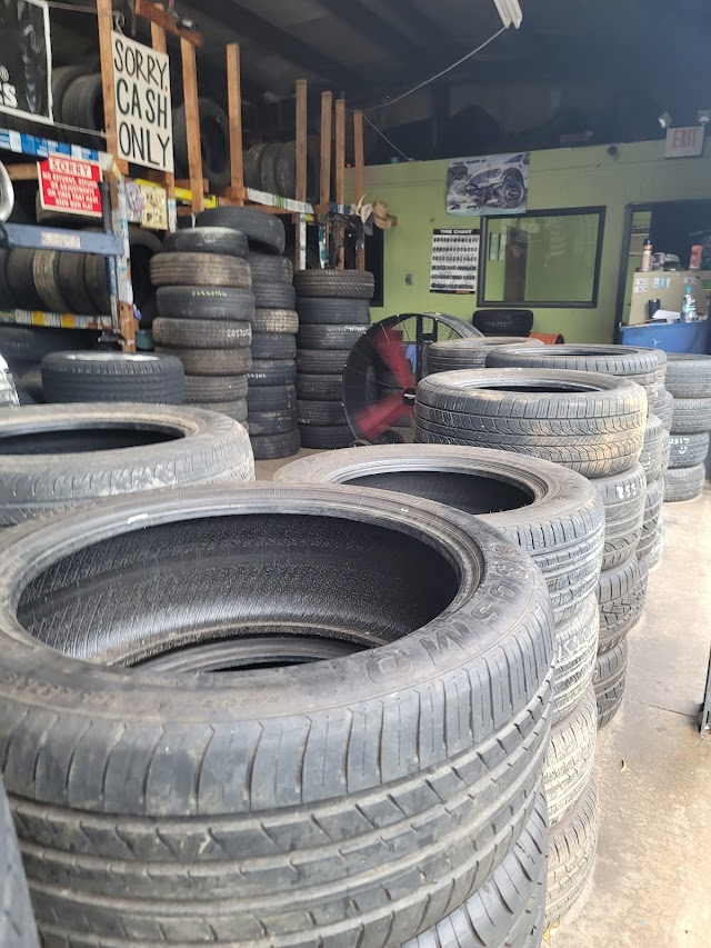 Used Tire Store photo 2