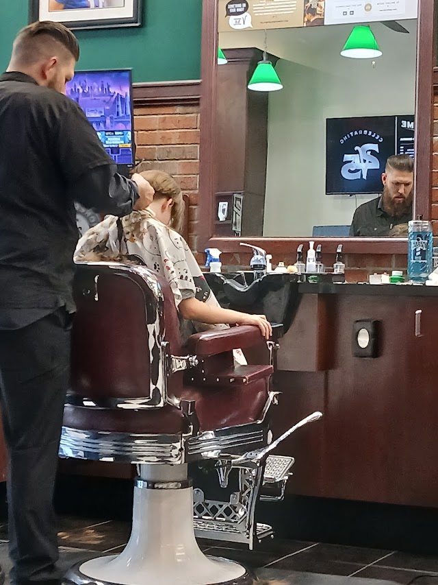 V's Barbershop Augusta photo 4