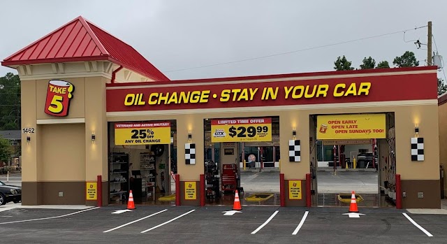 Valvoline Instant Oil Change photo 3