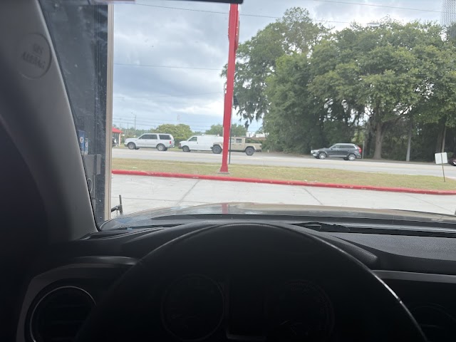 Valvoline Instant Oil Change photo 2