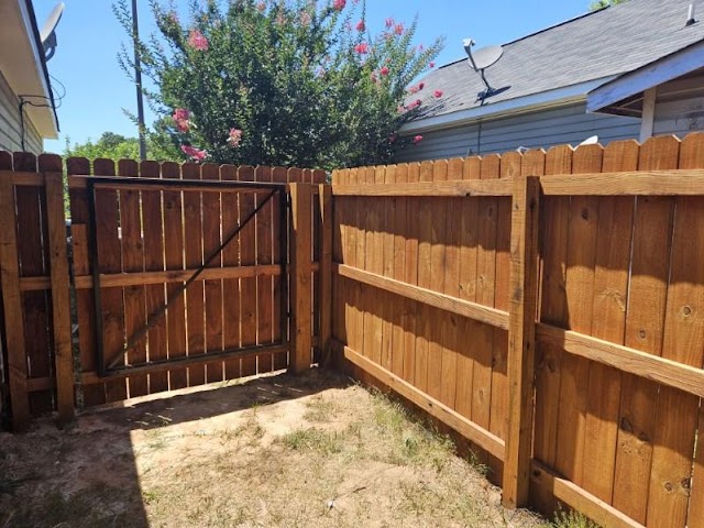 Warner Robins Fence Company photo 4