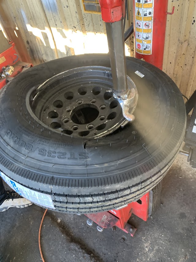 Waters 24 Hour Tire Service and Roadside Assistance photo 2
