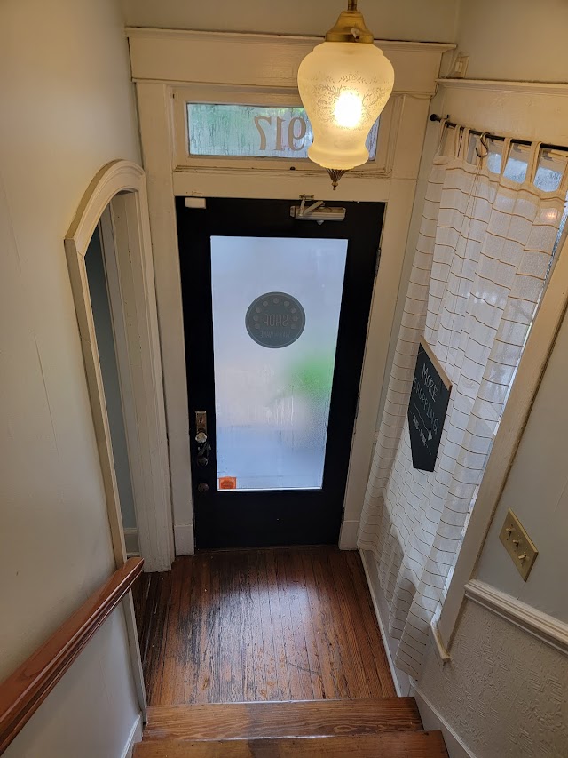 Wax and Wane Waxing Salon photo 3