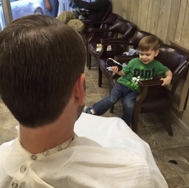 Wes' Barber Shop / Huntsville Barber Shop photo 2