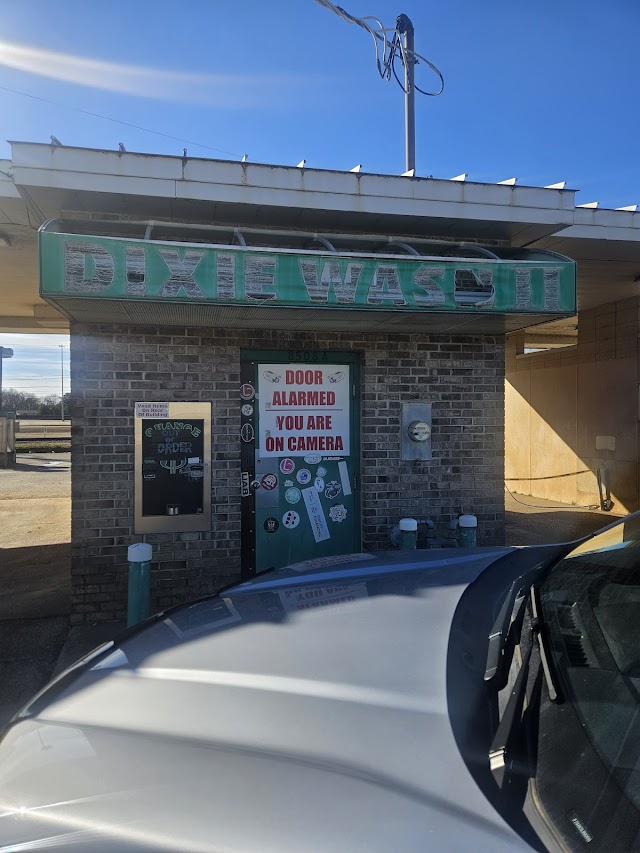 Whip Wash Car Wash photo 4