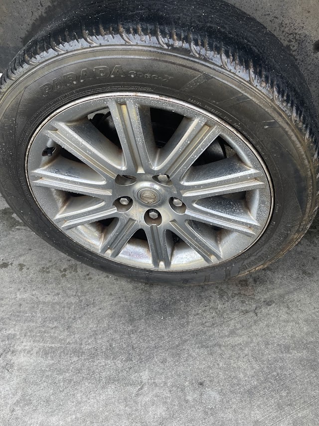 Whistle Express Car Wash photo 2