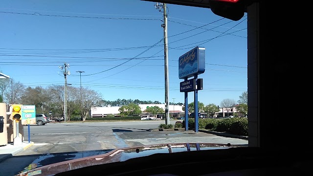 Whistle Express Car Wash photo 3