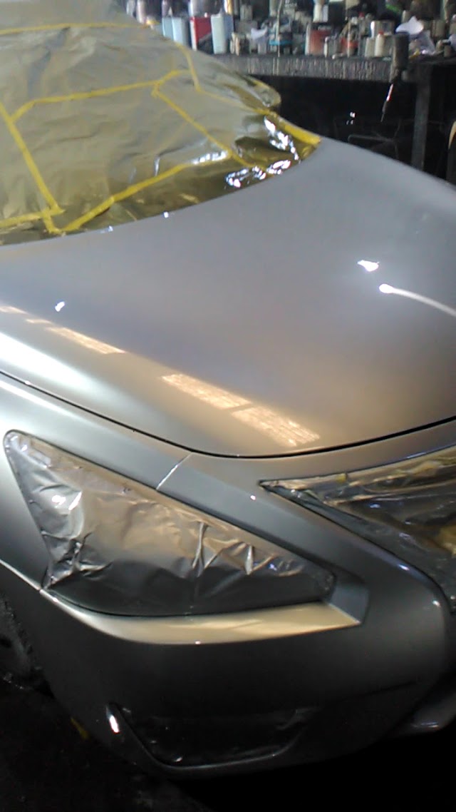 Williams Auto Paint & Body Shop photo 2