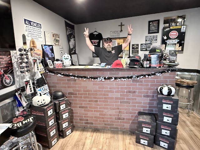 WVC MOTORCYCLE GARAGE photo 4