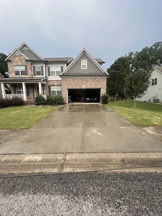 Wynn Pressure Washing photo 4